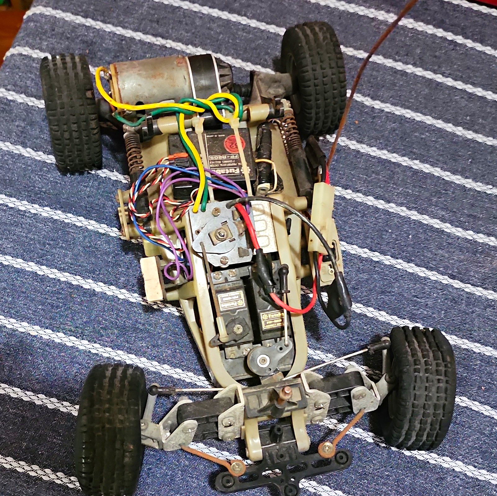 Vintage Tamiya 1/10 scale 2WD RC buggy chassis Vintage Tamiya 1/10 scale 2WD RC buggy chassis