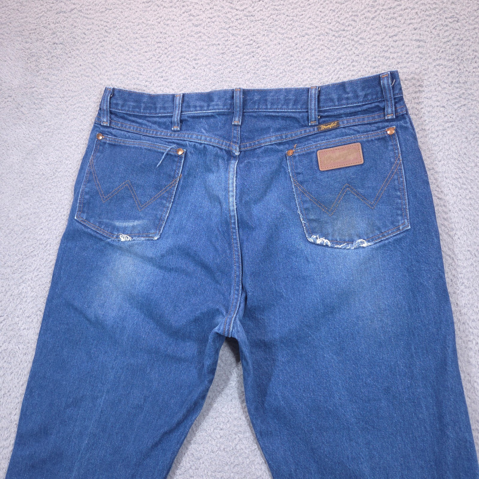 Vintage Wrangler Jeans Men\'s 38x36 Blue Cowboy Cut 13MWZ Western Made In USA Vintage Wrangler Jeans Men\'s 38x36 Blue Cowboy Cut 13MWZ Western Made In USA