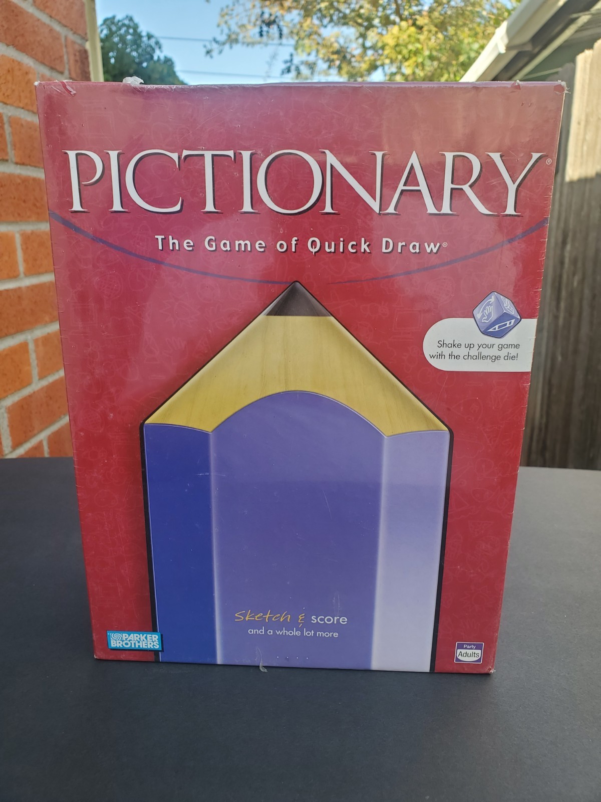 VINTAGE 1993 Pictionary Board Game Parker Brothers FACTORY SEALED NEW Old Stock VINTAGE 1993 Pictionary Board Game Parker Brothers FACTORY SEALED NEW Old Stock
