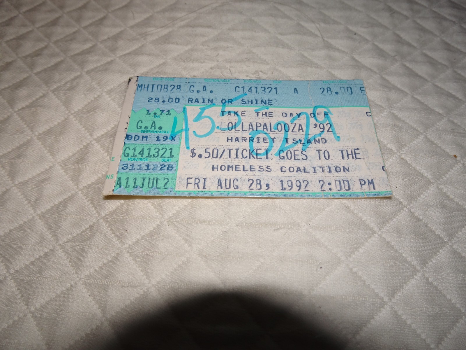 Lollapalooza 1992 ticket stub red hot chili peppers pearl jam Soundgarden Tool Lollapalooza 1992 ticket stub red hot chili peppers pearl jam Soundgarden Tool