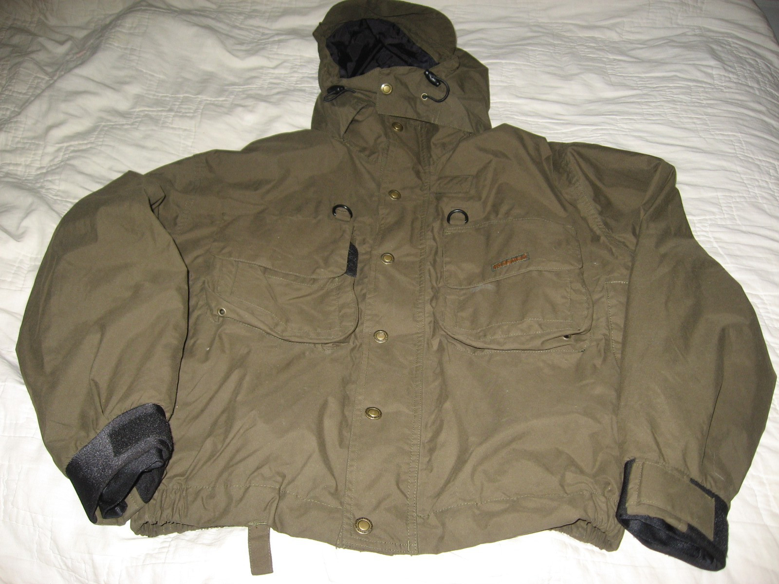 Hodgman Wading Men\'s Hooded Mesh Lined Fly Fishing Jacket Medium Hodgman Wading Men\'s Hooded Mesh Lined Fly Fishing Jacket Medium