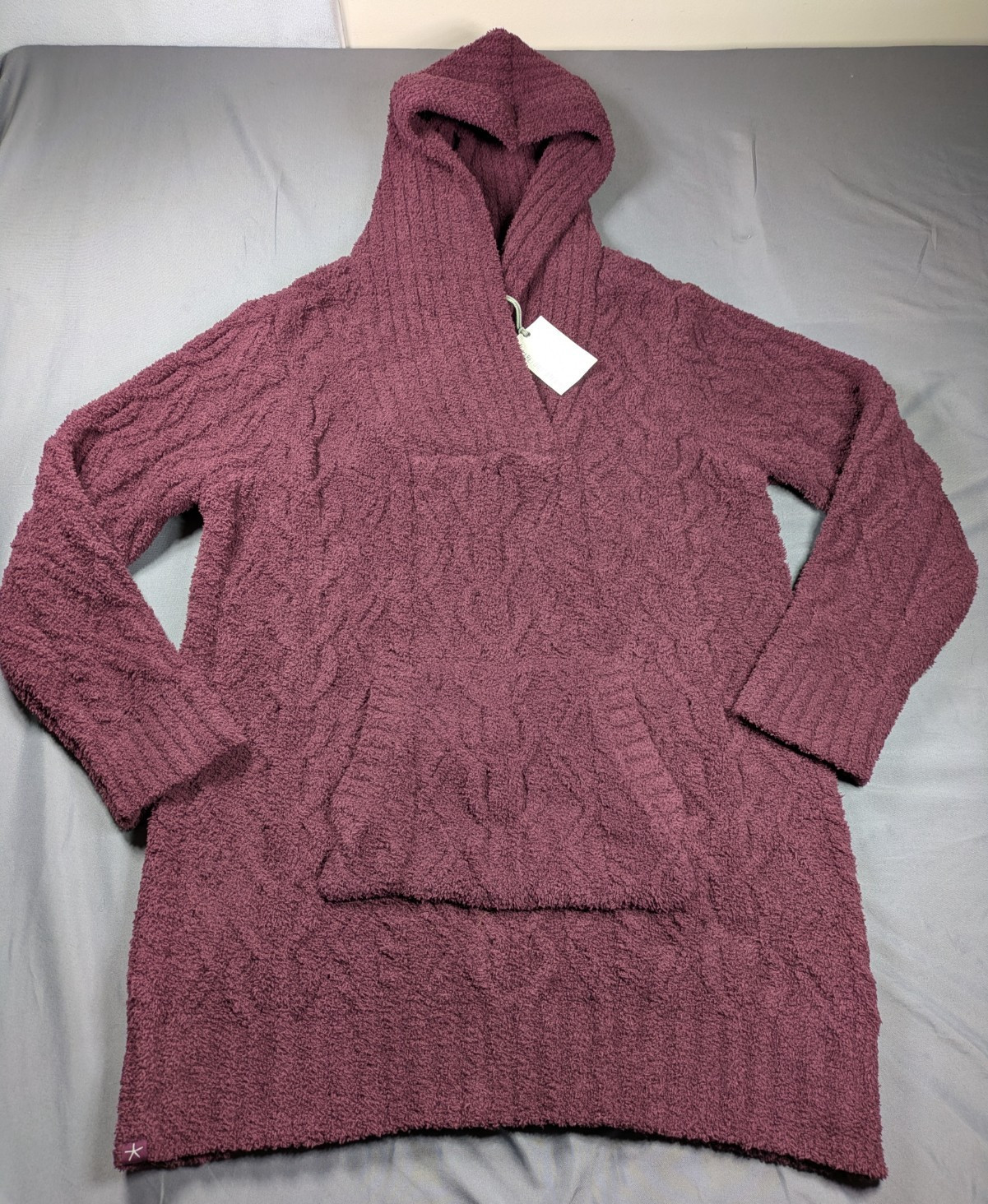 Barefoot Dreams Hoodie Womens XL Red CozyChic Cable Knit Zigzag Sweater Pouch