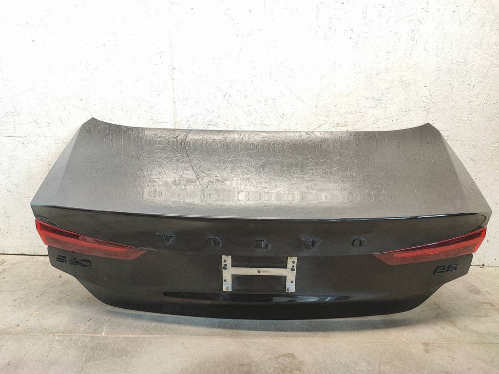 Volvo S60 2023 Tailgate Boot Lid OVI29817