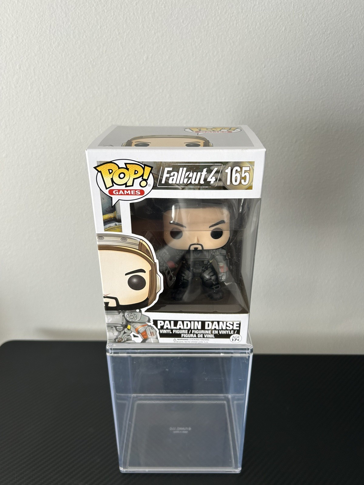 Funko Pop Fallout 4 Paladin Danse #165 Vaulted Bethesda New Unopened