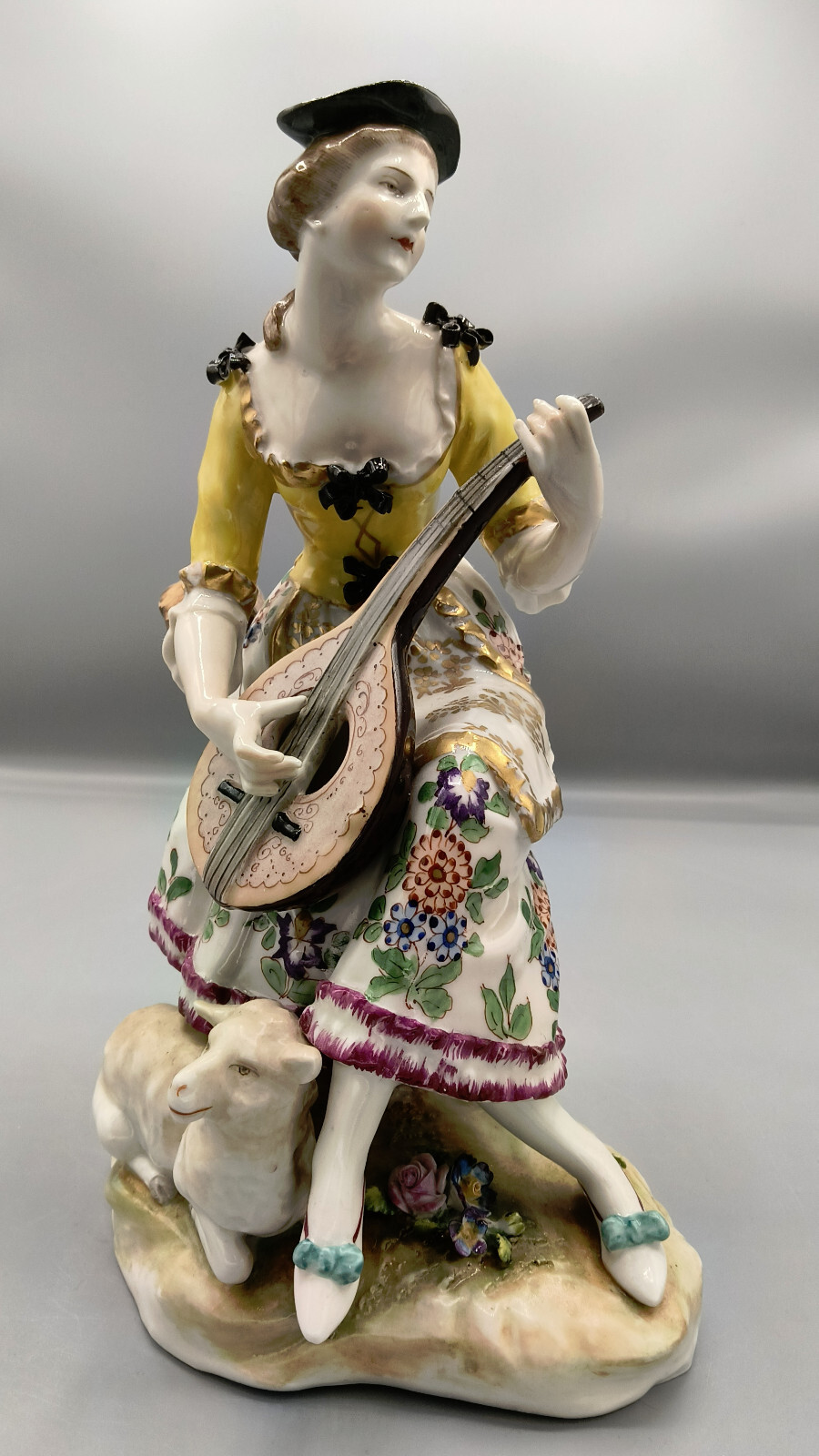 Large Antique German Volkstedt Porcelain Figurine Woman Playing a Mandolin 10
