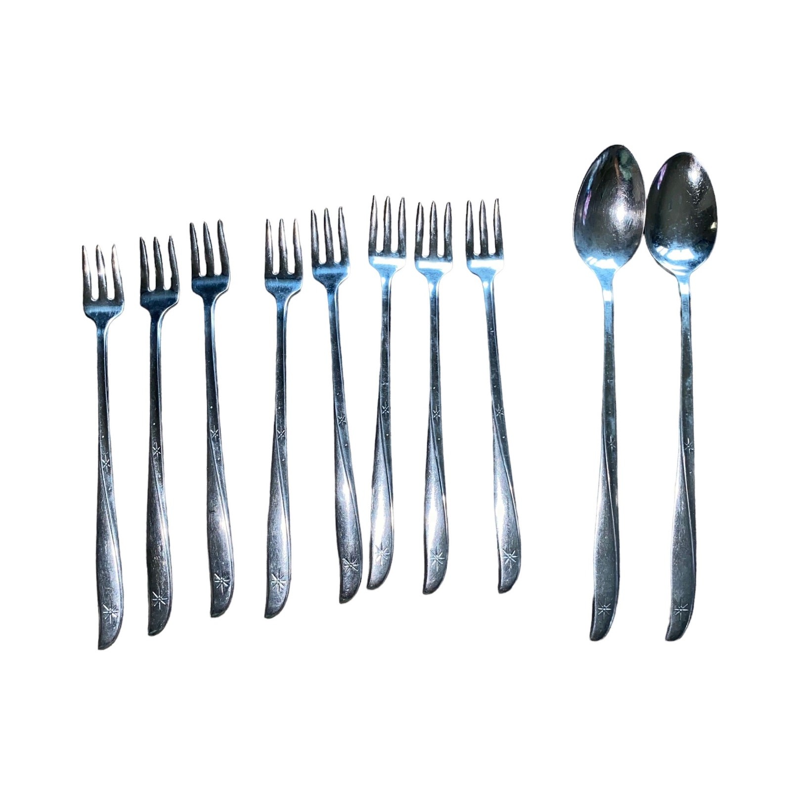 Oneida Vintage Stainless 8 piece long handled flatware cutlery spoon/fork set Oneida Vintage Stainless 8 piece long handled flatware cutlery spoon/fork set