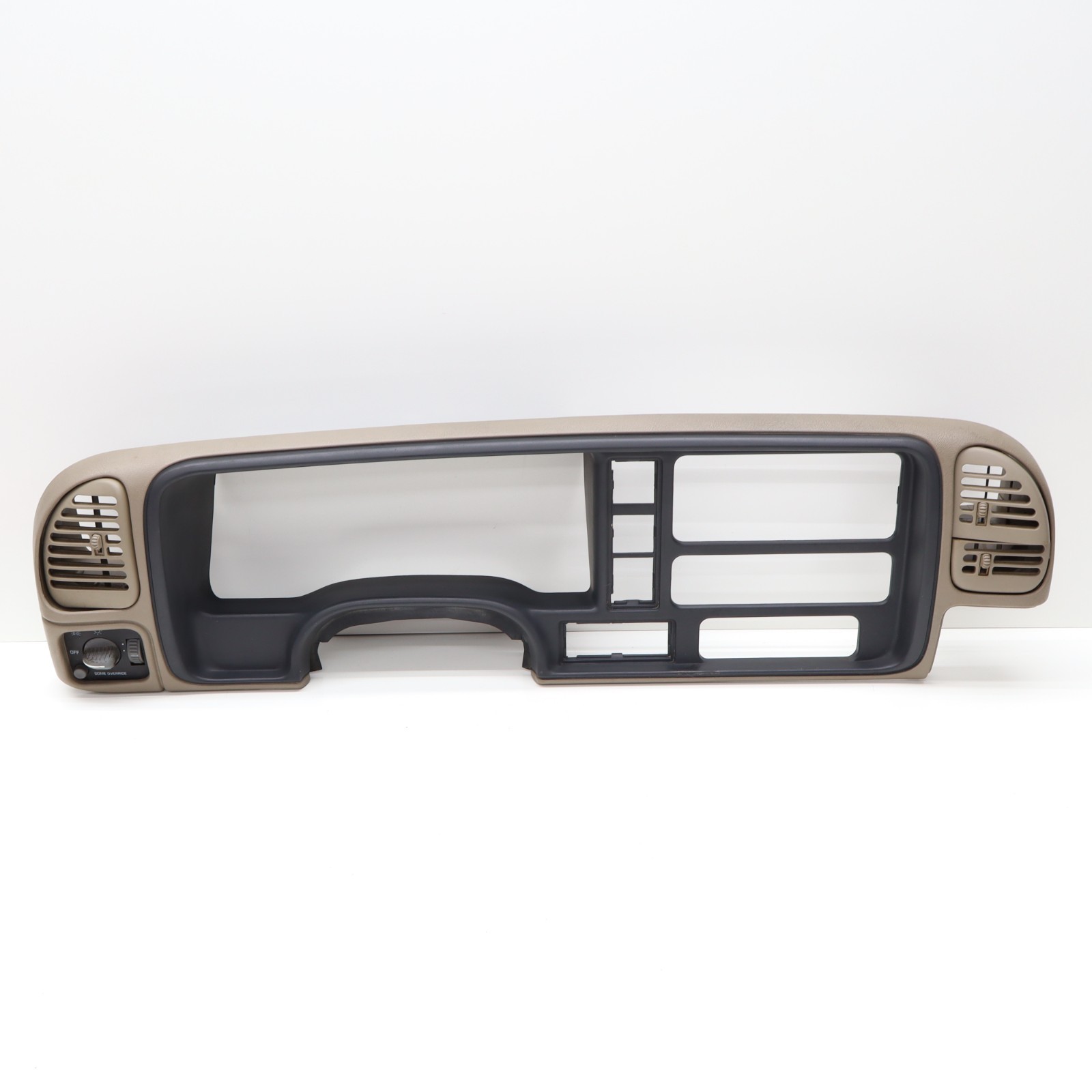 95-99 CHEVY GMC SILVERADO Dash Bezel Instrument Cluster Radio Trim Tan 95-99 CHEVY GMC SILVERADO Dash Bezel Instrument Cluster Radio Trim Tan