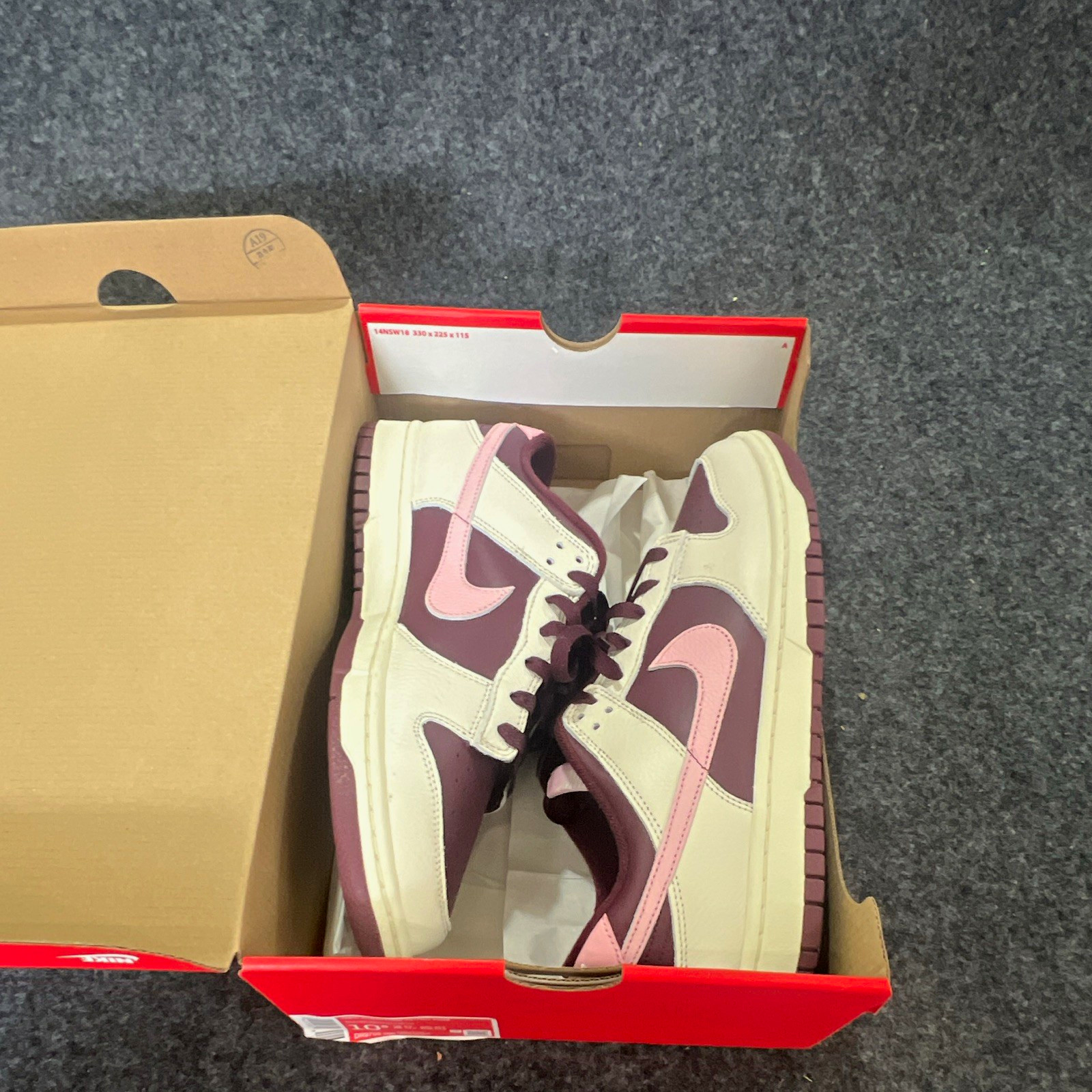 Nike Dunk Low Premium Valentine\'s Day Night Maroon/Pink/Ivory Low Top DR9705-100 Nike Dunk Low Premium Valentine\'s Day Night Maroon/Pink/Ivory Low Top DR9705-100
