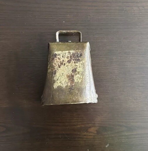 Antique vintage Sargent & Co Cowbell 4in Antique vintage Sargent & Co Cowbell 4in