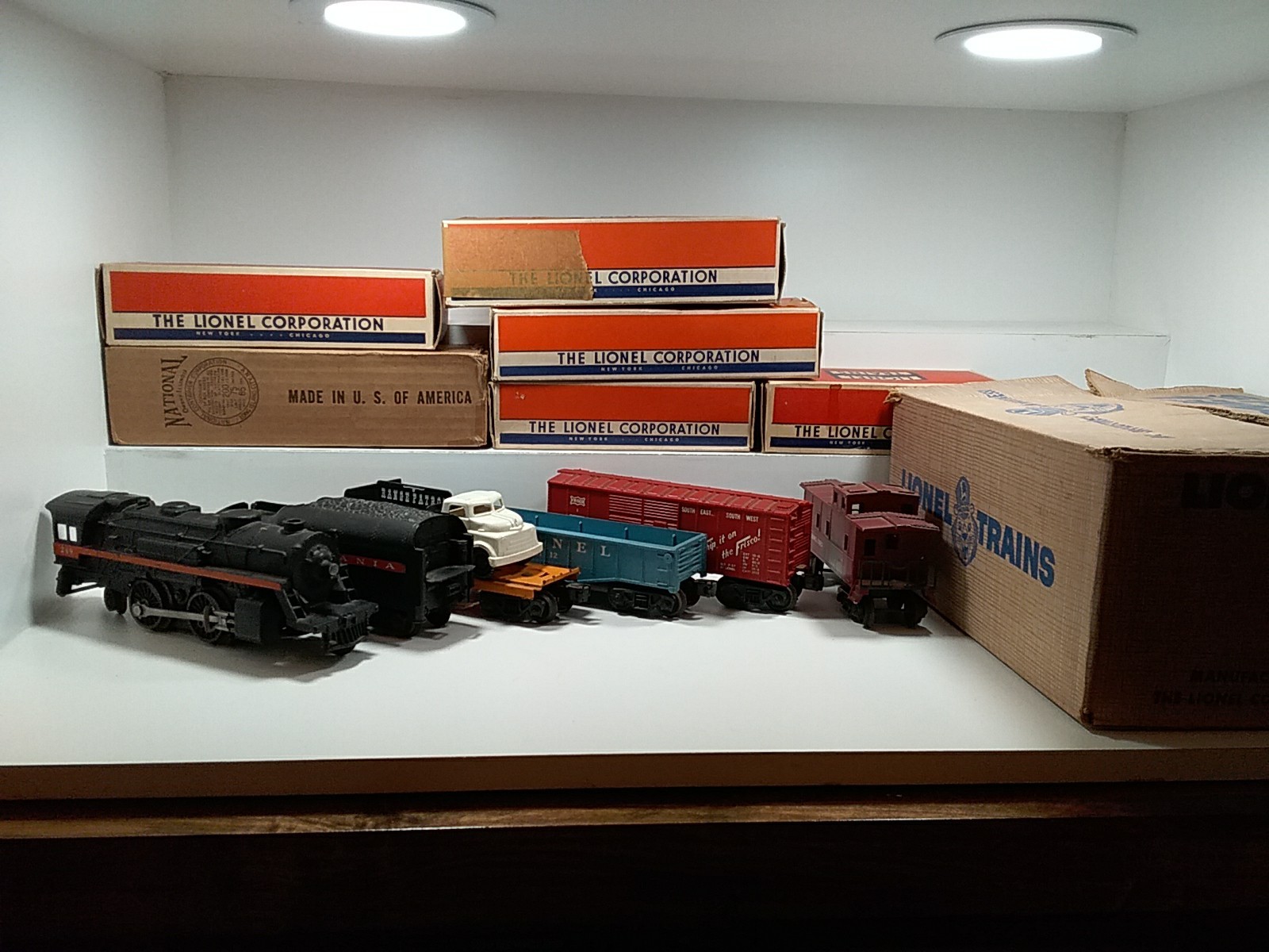 Lionel Postwar O Gauge 1590 249/250T Freight Set w/ Boxes