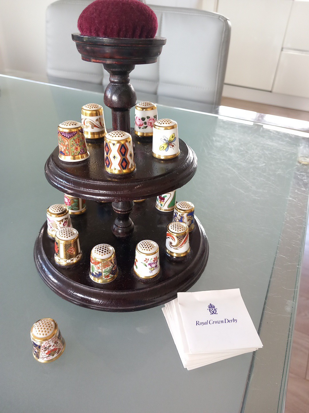 Vintage 16 Royal Crown Derby Thimbles And Stand 13 Certificates Vintage 16 Royal Crown Derby Thimbles And Stand 13 Certificates
