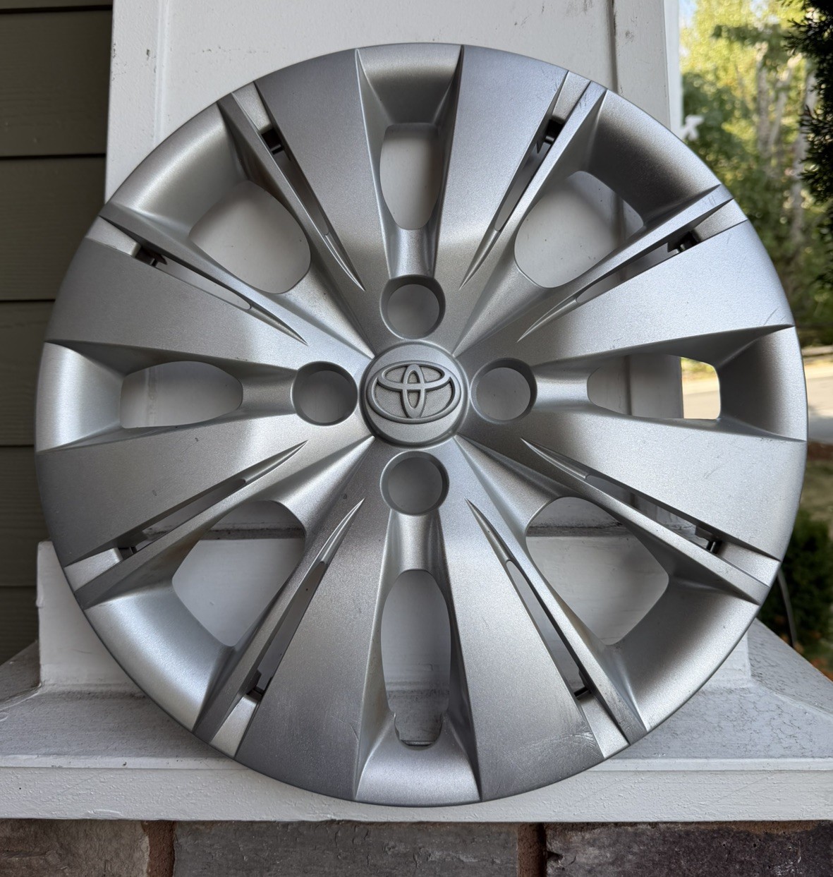 OEM 2012-2015 Toyota Yaris  15\