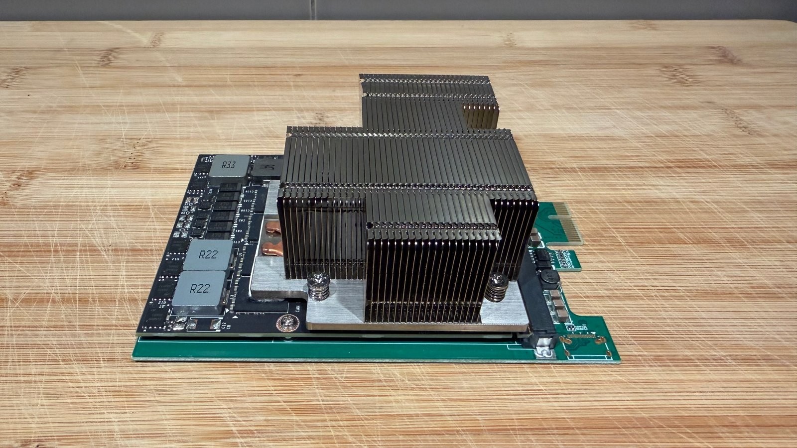 NVIDIA Tesla P6 16GB MXM GPU + HPE Heatsink PCIe Carrier 823980-001 Working Pull