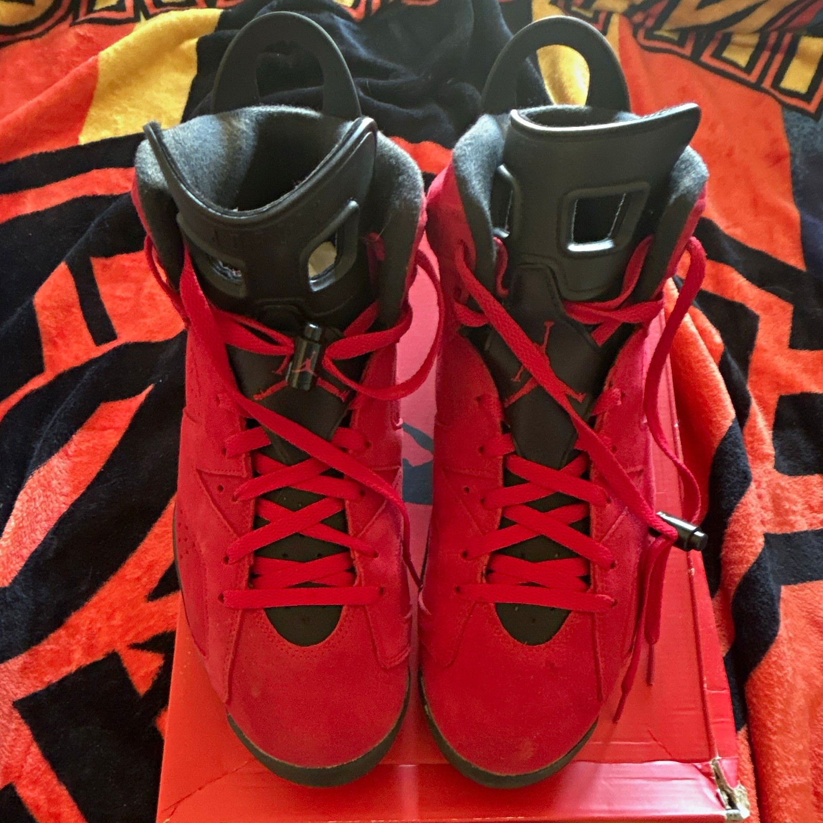 Jordan Retro 6Toro Bravo Basketball Sneakers Red/Black Solid