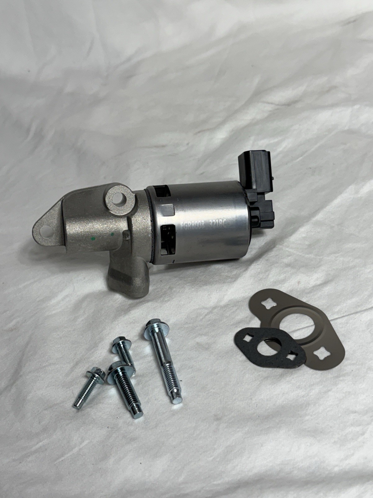 New EGR Exhaust Gas Recirculation Valve EGV822 05 Dodge Magnum Chrysler 300 5.7L
