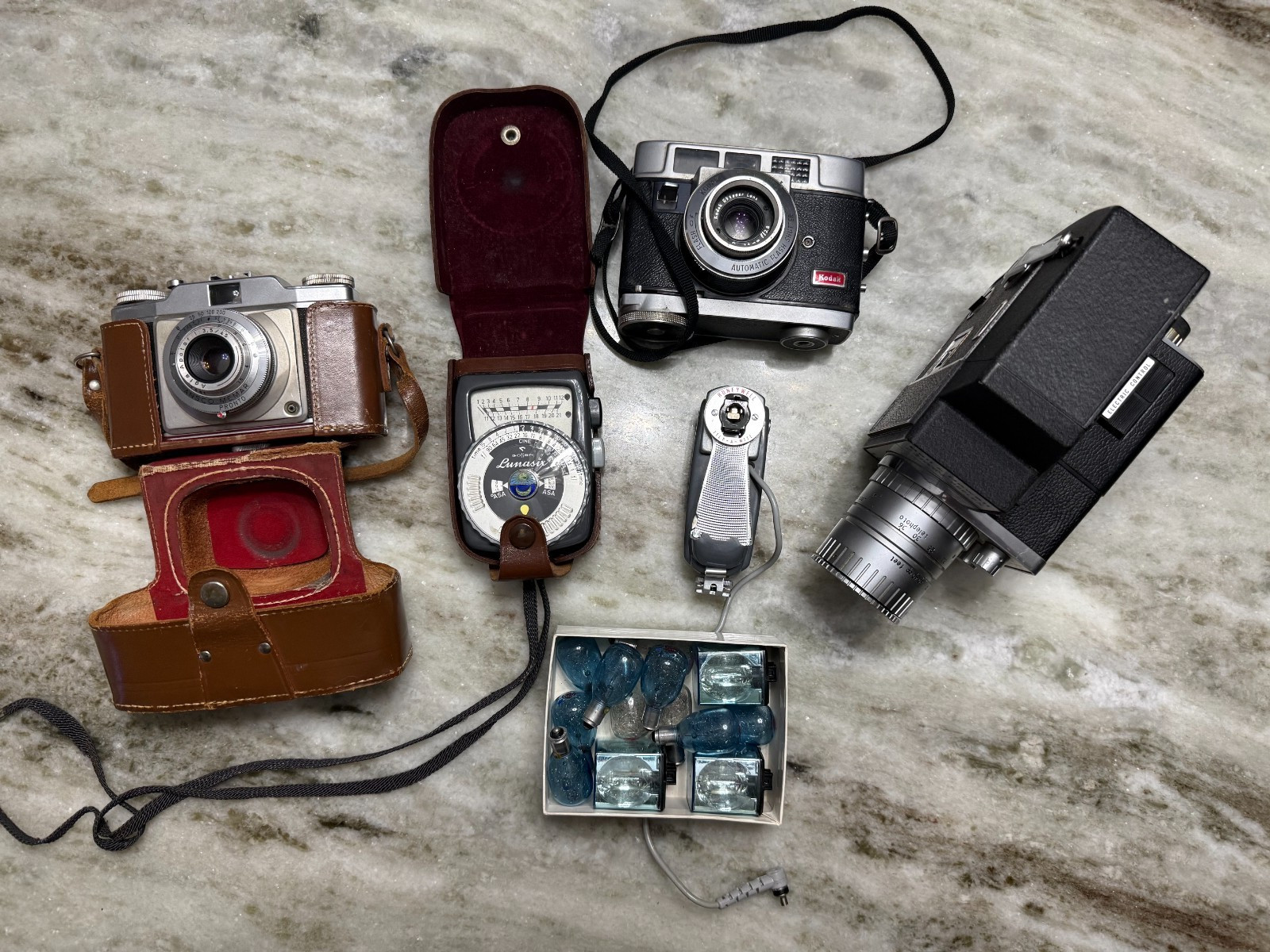 Vintage Camera Lot Gossen Lunasix Kodak Motormatic Ansco Memar Bell Howell 8mm