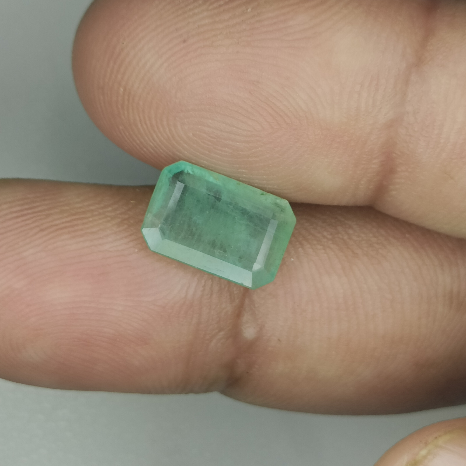 2.53 ct amazing natural zambian emerald with certification for making jewelry 2.53 ct amazing natural zambian emerald with certification for making jewelry