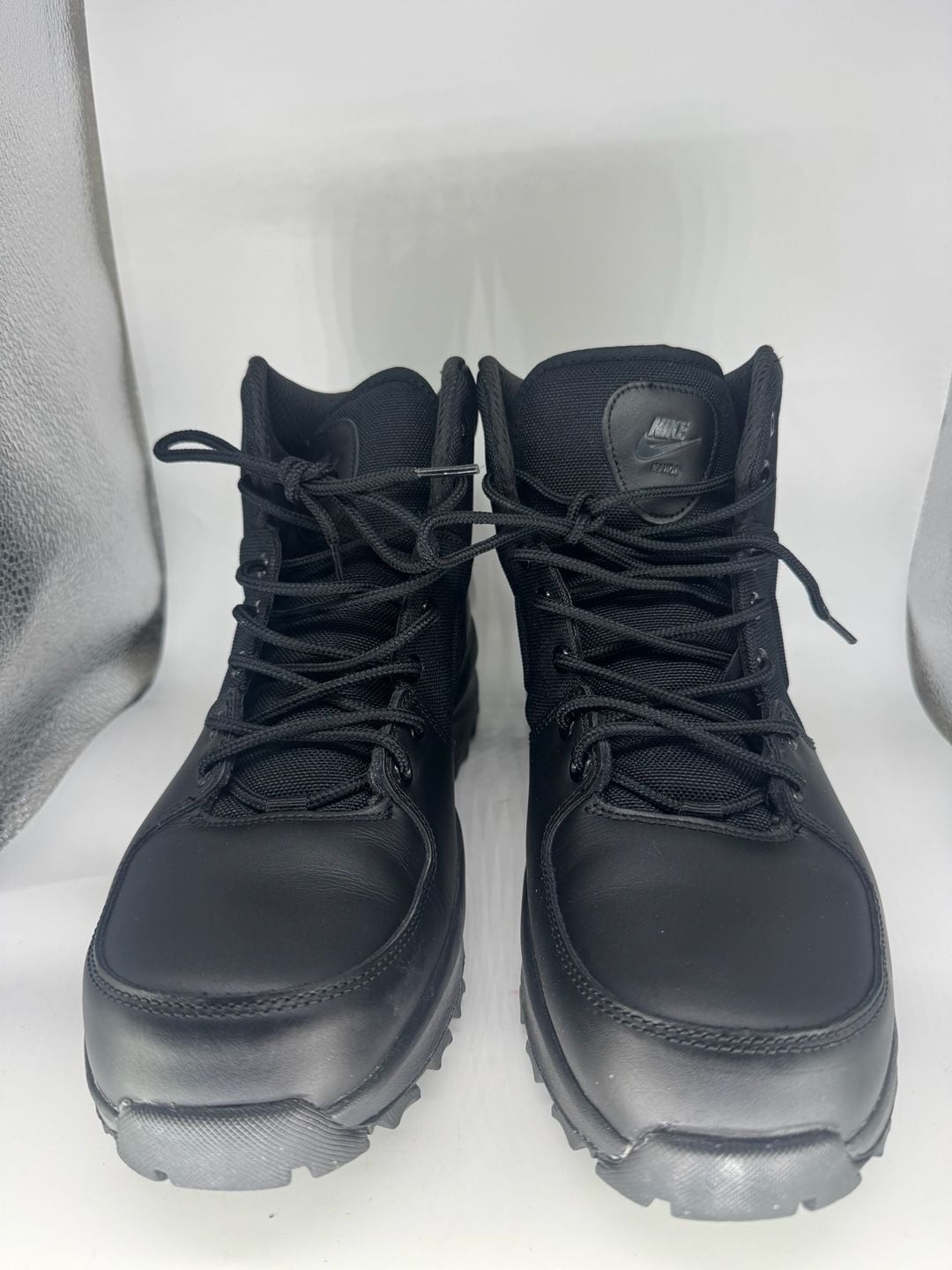 Nike Manoa Boots Size 10.5 Black Leather Textile Hiking Nike Manoa Boots Size 10.5 Black Leather Textile Hiking