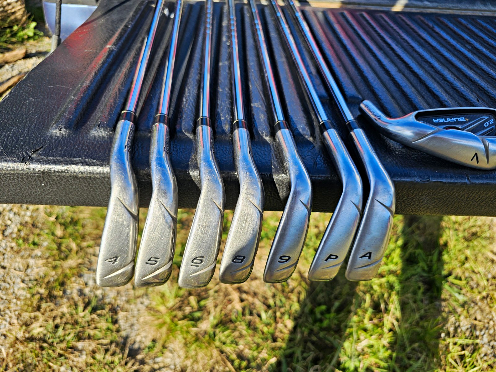 TaylorMade Burner 2.0 Iron Set 4-PW AW Stiff Steel Right-Handed 8 Clubs TaylorMade Burner 2.0 Iron Set 4-PW AW Stiff Steel Right-Handed 8 Clubs