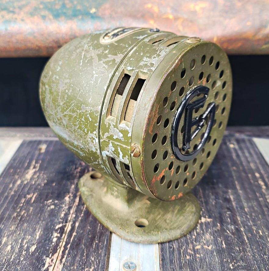 Vintage Federal Enterprises 24V DC Model 160 Siren In Working Condition