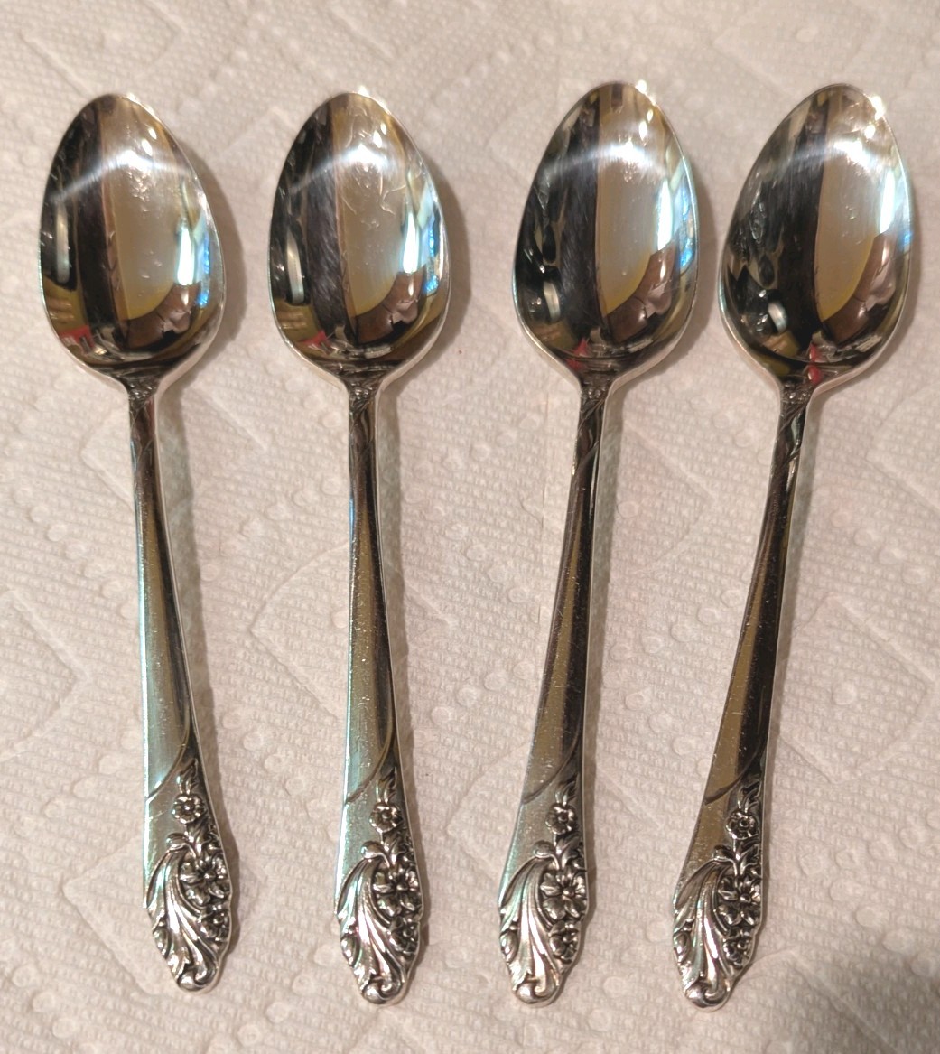 Oneida Community Silverplate 1950\'s \ Oneida Community Silverplate 1950\'s \