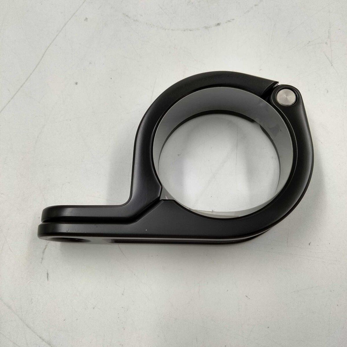 DAYTONA multi-fork clamp 41mm black with Tracking# New Japan 69372 DAYTONA multi-fork clamp 41mm black with Tracking# New Japan 69372