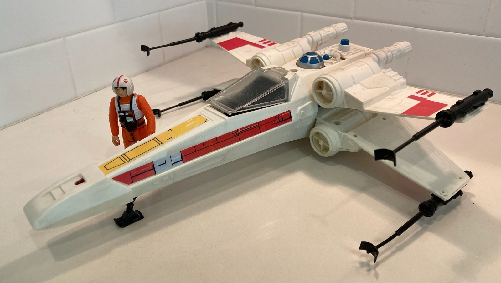 Vintage 1978 KENNER Star Wars X WING Fighter Original w/working sound & light Vintage 1978 KENNER Star Wars X WING Fighter Original w/working sound & light