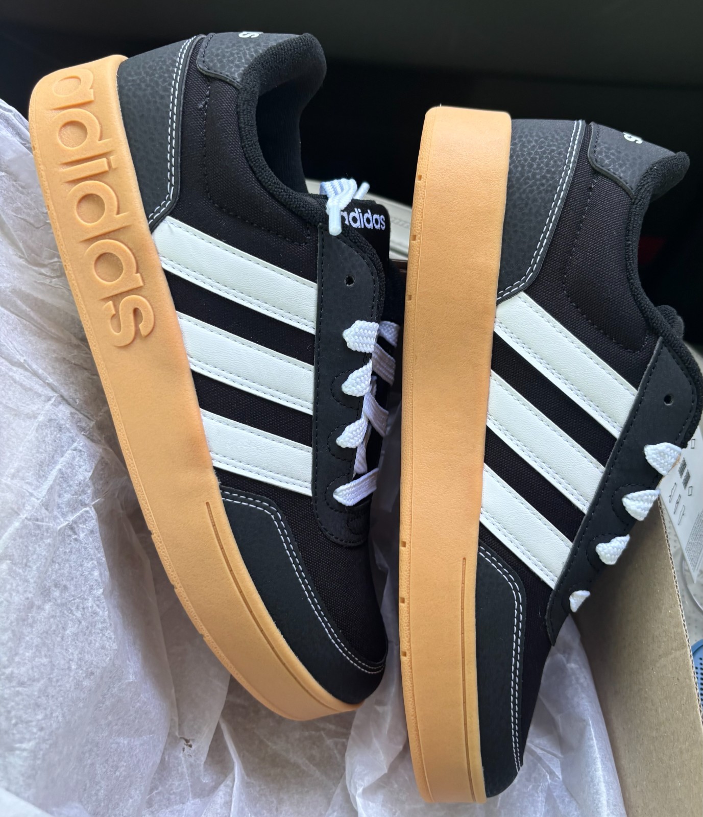 Adidas Breakbase J JR9782 Black White Gum Kids Size 5.5Y / Womens 7 New In Box