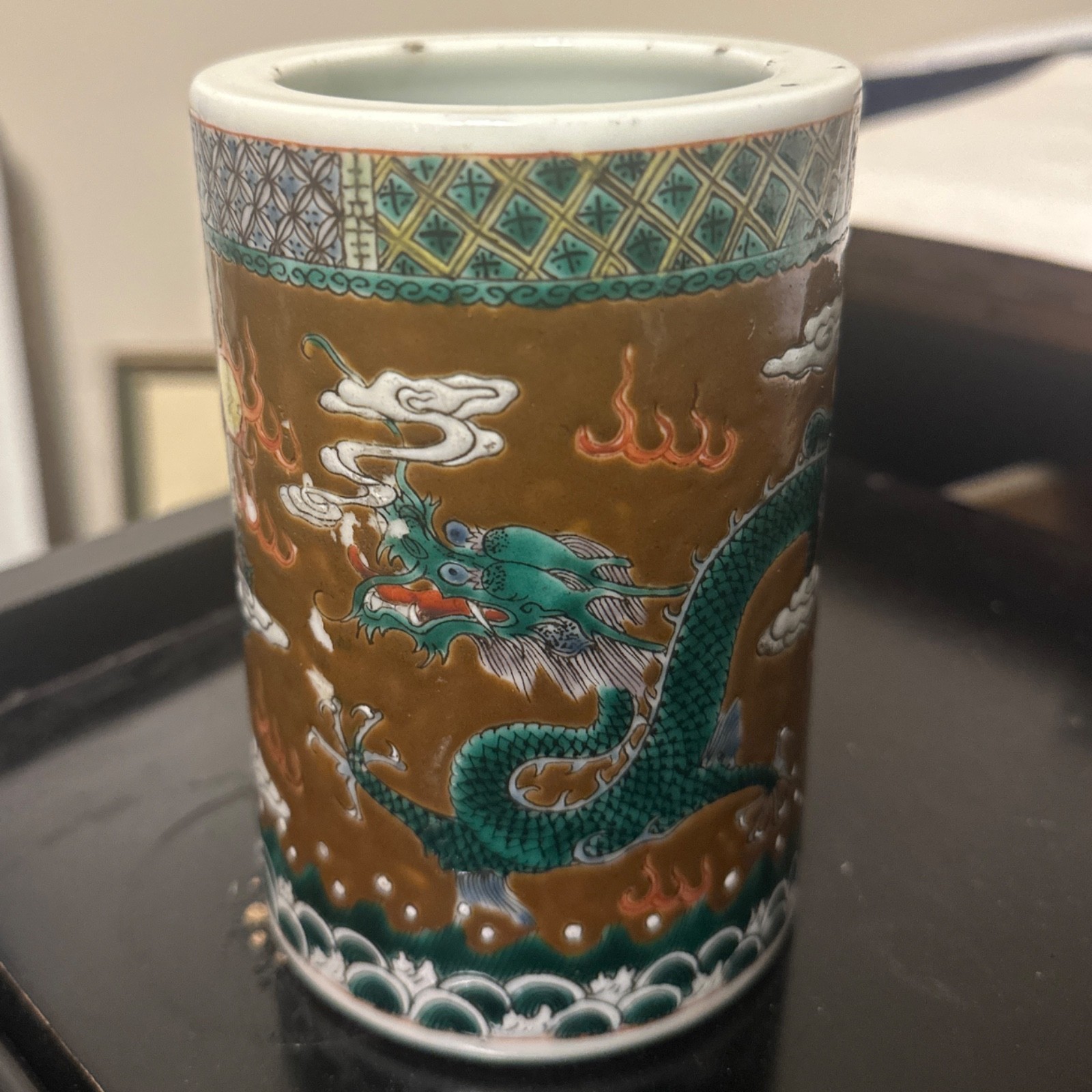 Antique Qing Dynasty Chinese Porcelain Double Dragon Brush Pot Signed Antique Qing Dynasty Chinese Porcelain Double Dragon Brush Pot Signed