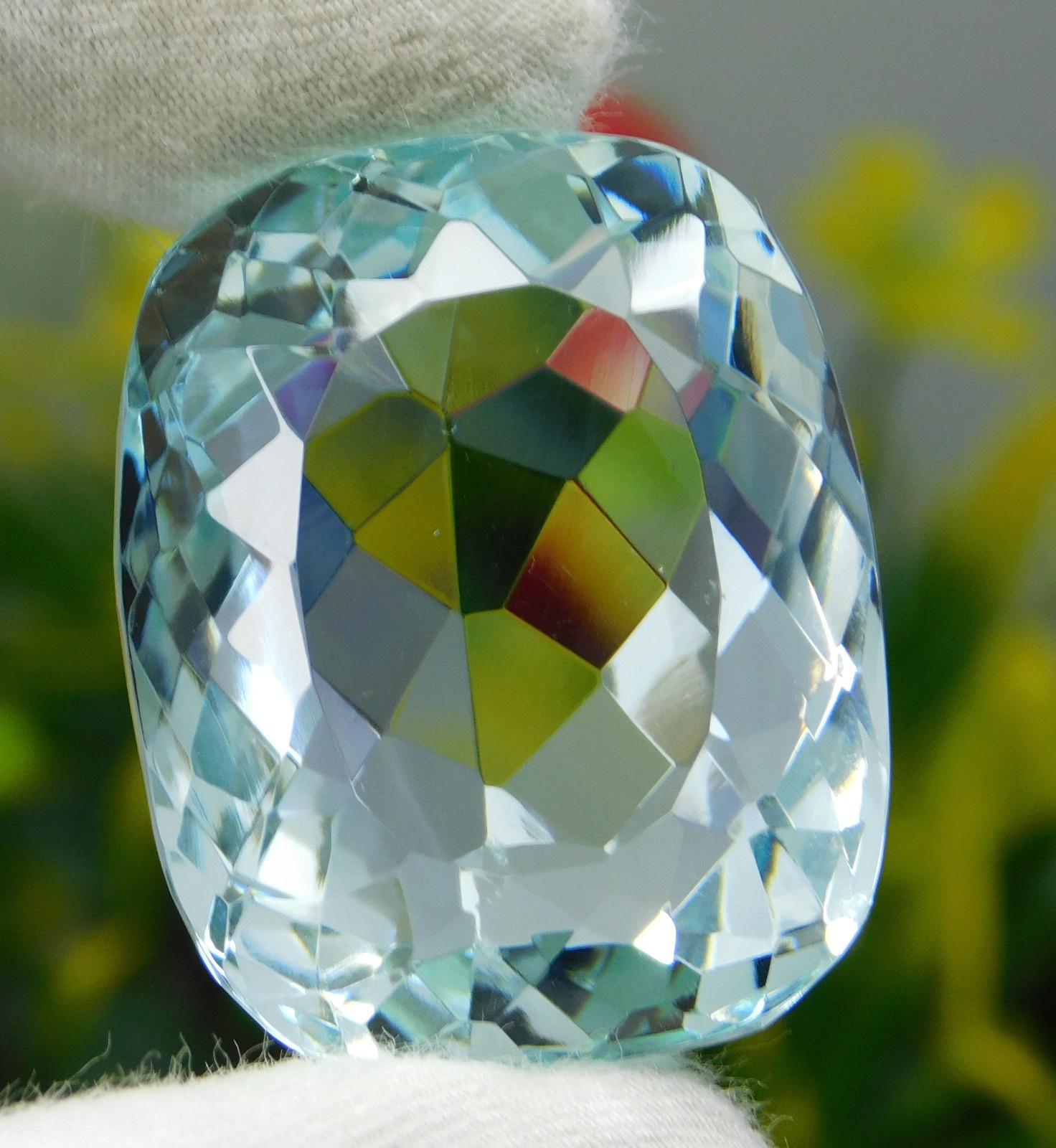 CERTIFIED 126.40 Ct Natural Sea Blue Aquamarine Cushion Cut Loose Gemstone