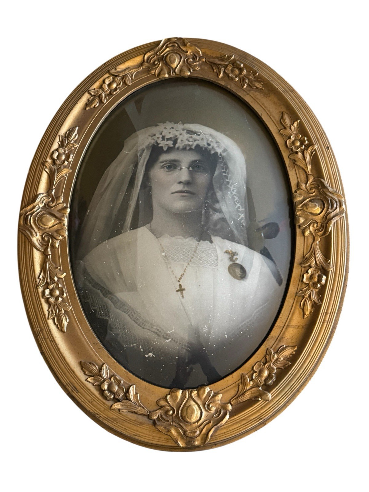 Antique 1910s Catholic Bride Wedding Portrait Oval Bubble Glass Gold Frame