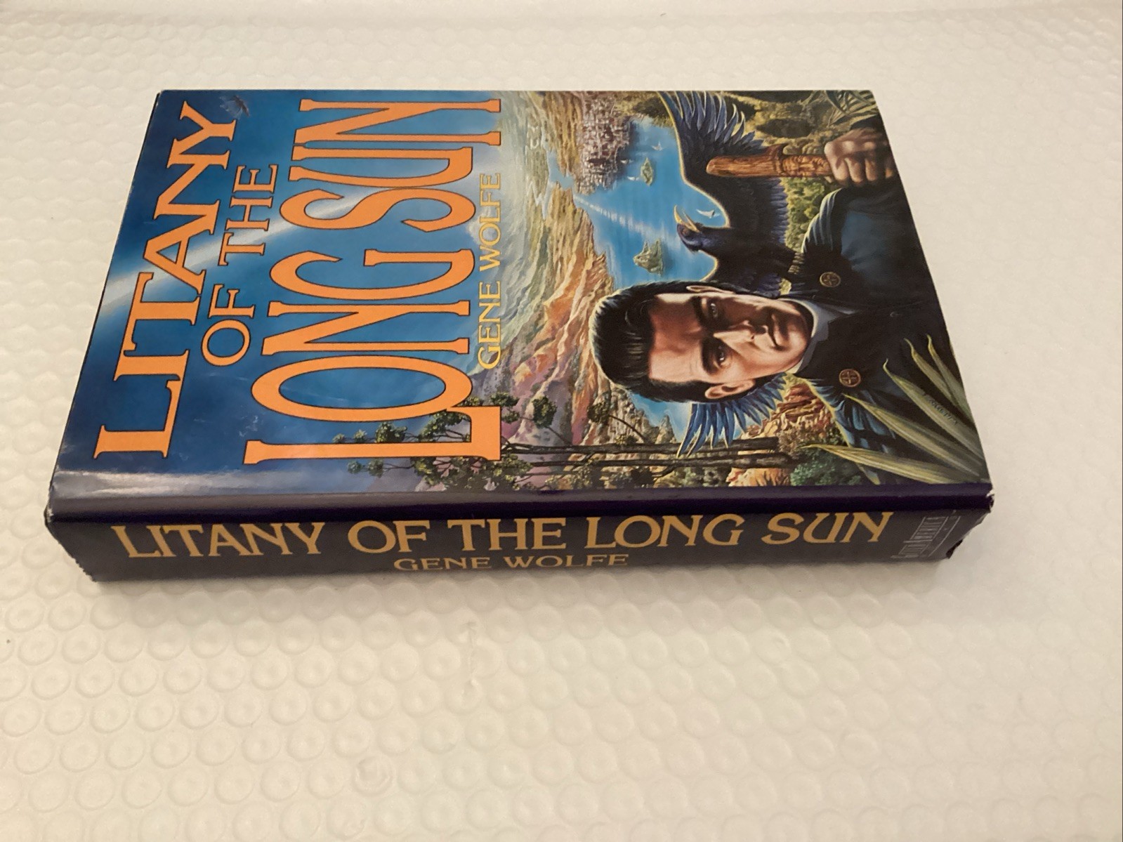 Litany of the Long Sun - Gene Wolfe (SFBC omnibus HC) Guild America, 1994 Litany of the Long Sun - Gene Wolfe (SFBC omnibus HC) Guild America, 1994
