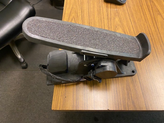 Tennant 1042524 PEDAL KIT, PROPEL, 36VDC NEW OEM