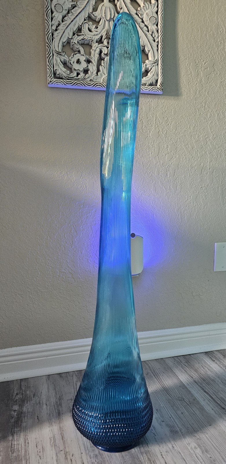 LE Smith Swung Floor Vase LE Smith Swung Floor Vase