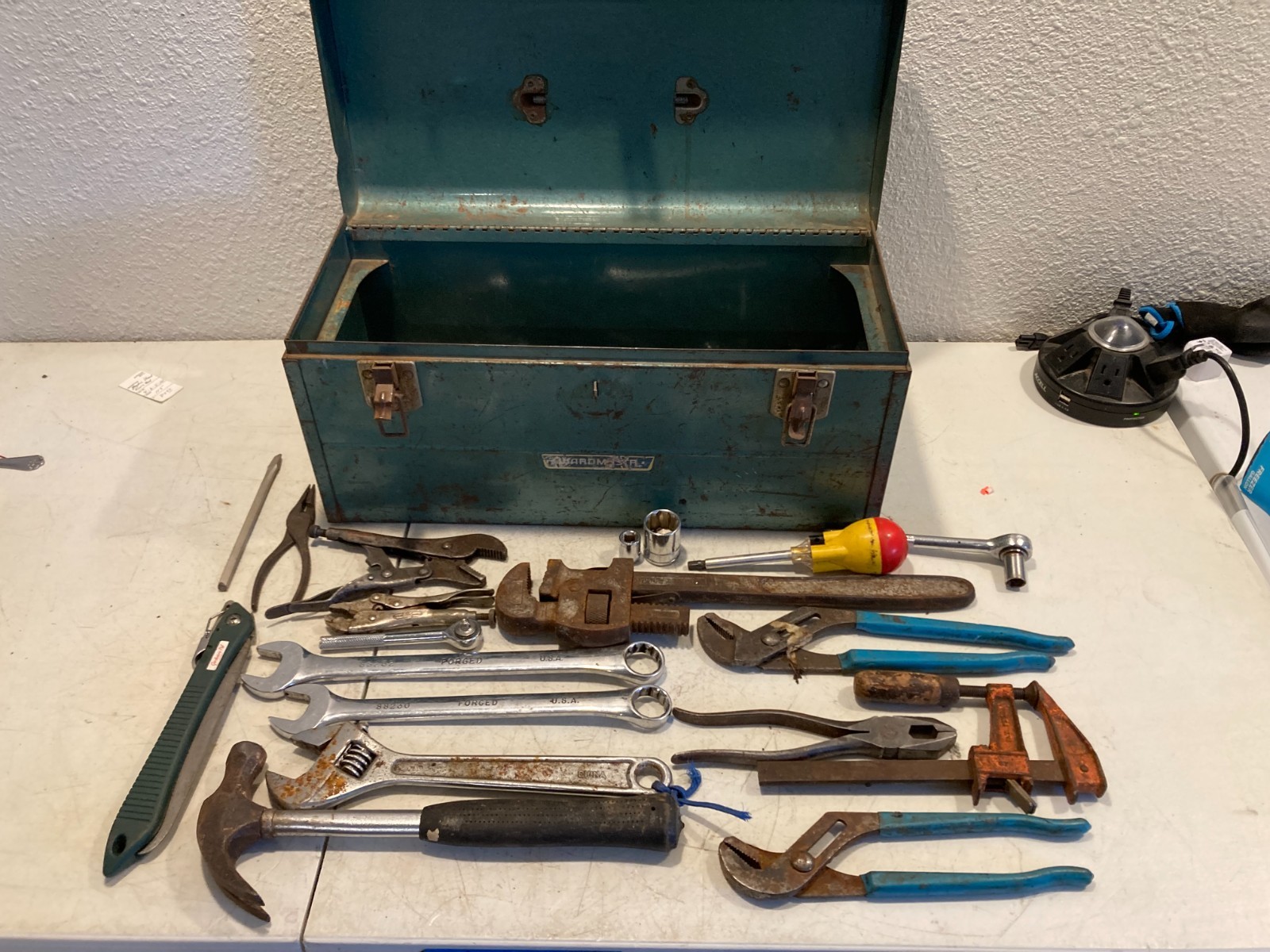 Vintage Wards Master Metal Toolbox & Mixed Hand Tools Estate Lot Patina Vintage Wards Master Metal Toolbox & Mixed Hand Tools Estate Lot Patina