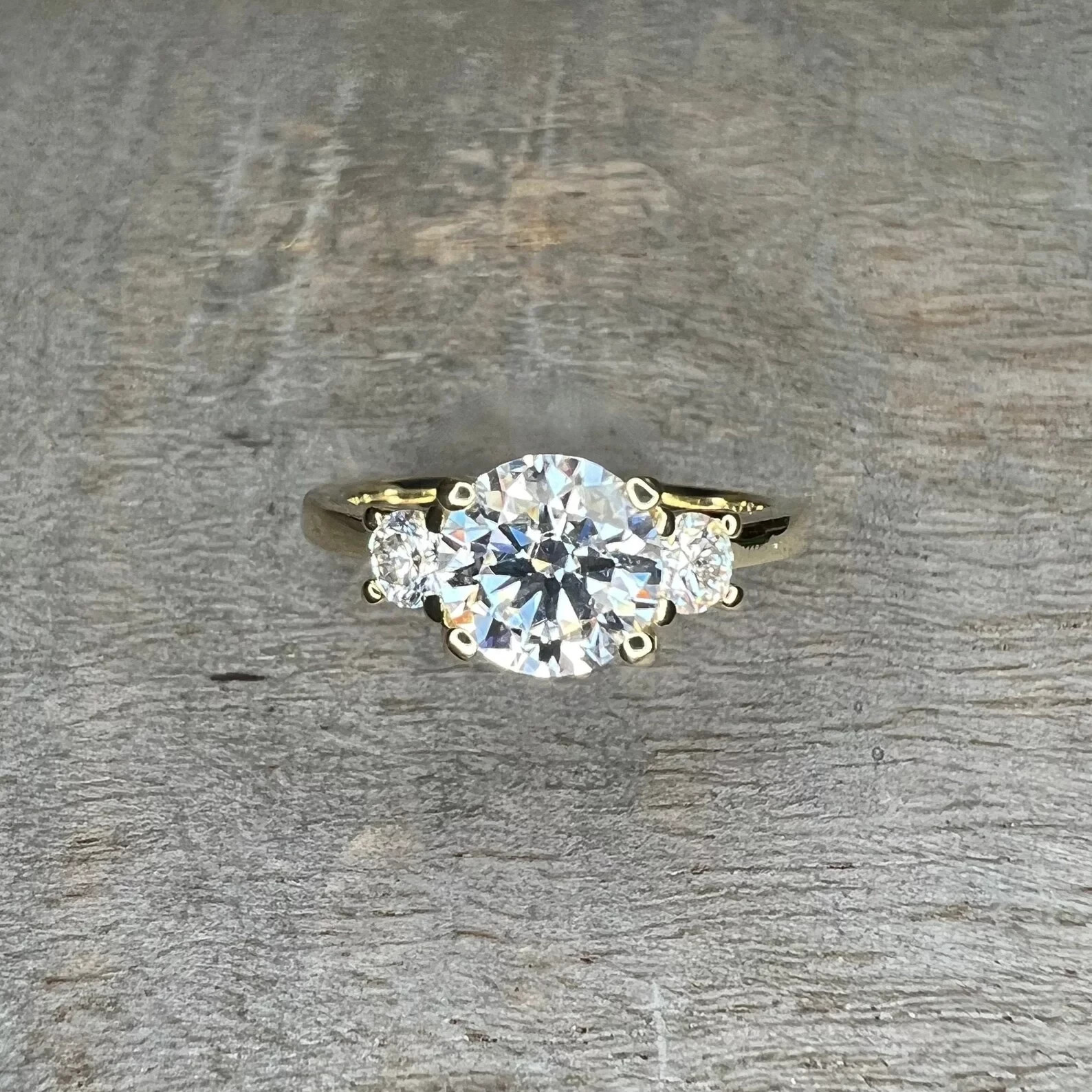 IGI 4Ct Round Cut VS1 Lab Grown Diamond Three Stone Wedding Ring 14K Yellow Gold