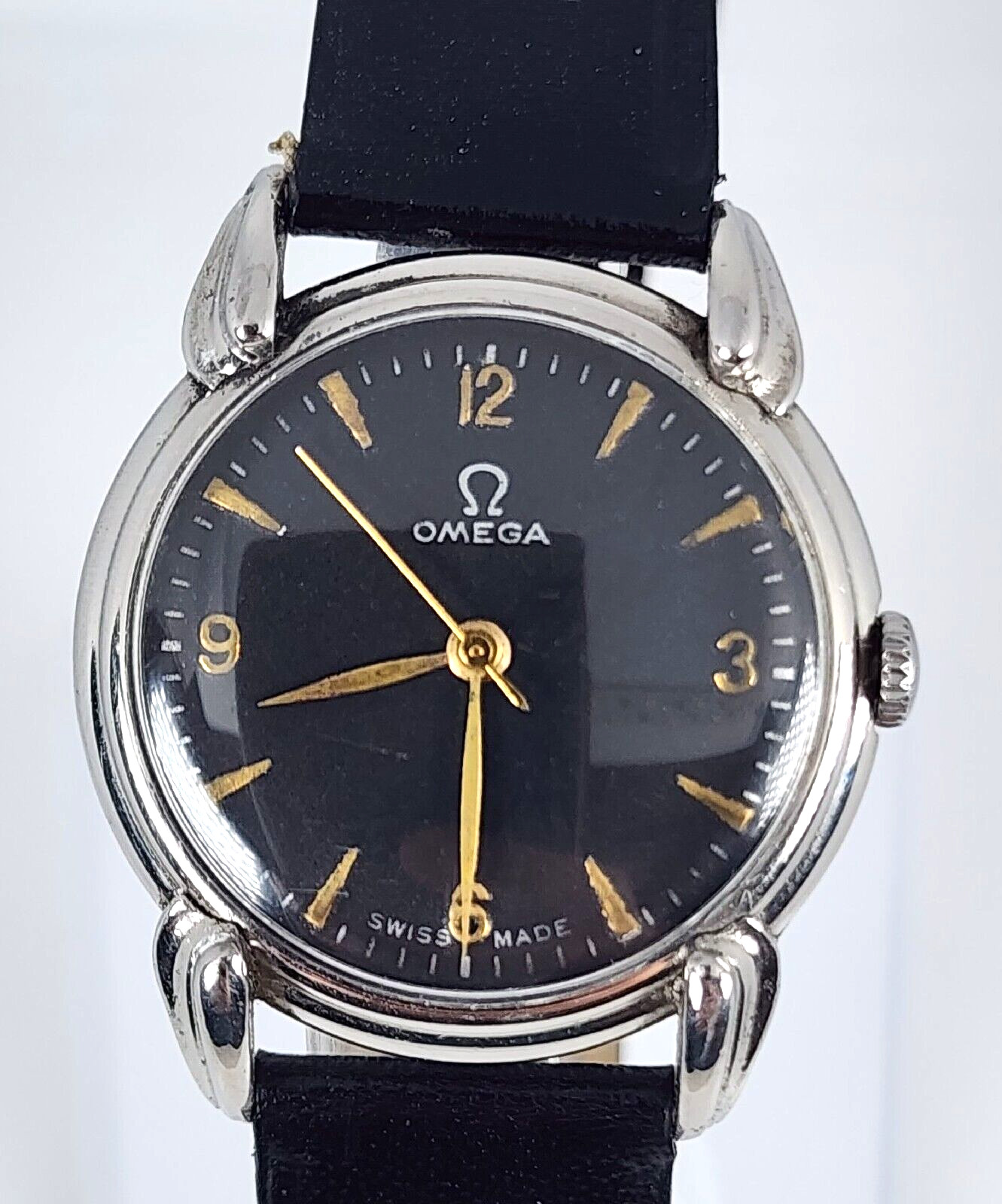 Vintage 1940\'s RARE Omega Spider Lugs Ref 2462 Cal R17.8 Men\'s 31mm Watch Vintage 1940\'s RARE Omega Spider Lugs Ref 2462 Cal R17.8 Men\'s 31mm Watch