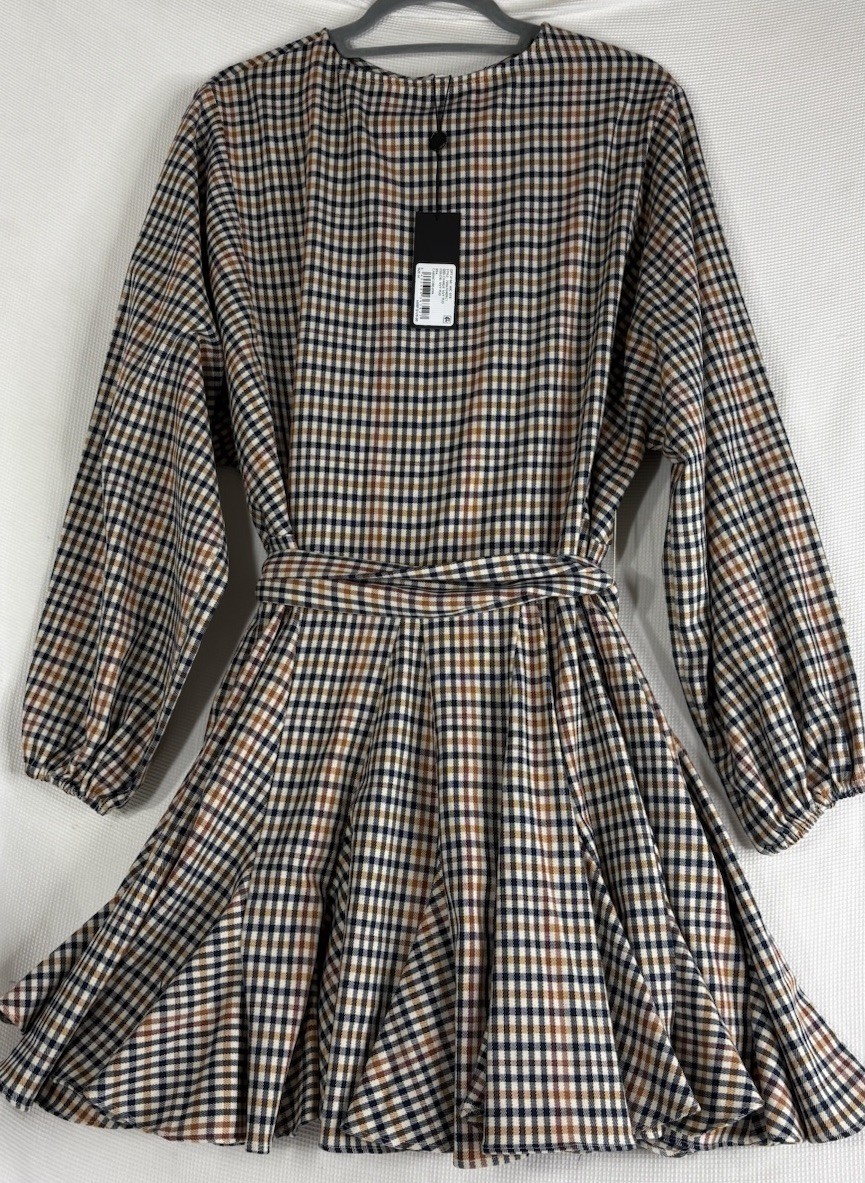 NWT Gianni Bini Womens Charlie Plaid Button Front Waist Tie Dress Brick Ivory M NWT Gianni Bini Womens Charlie Plaid Button Front Waist Tie Dress Brick Ivory M