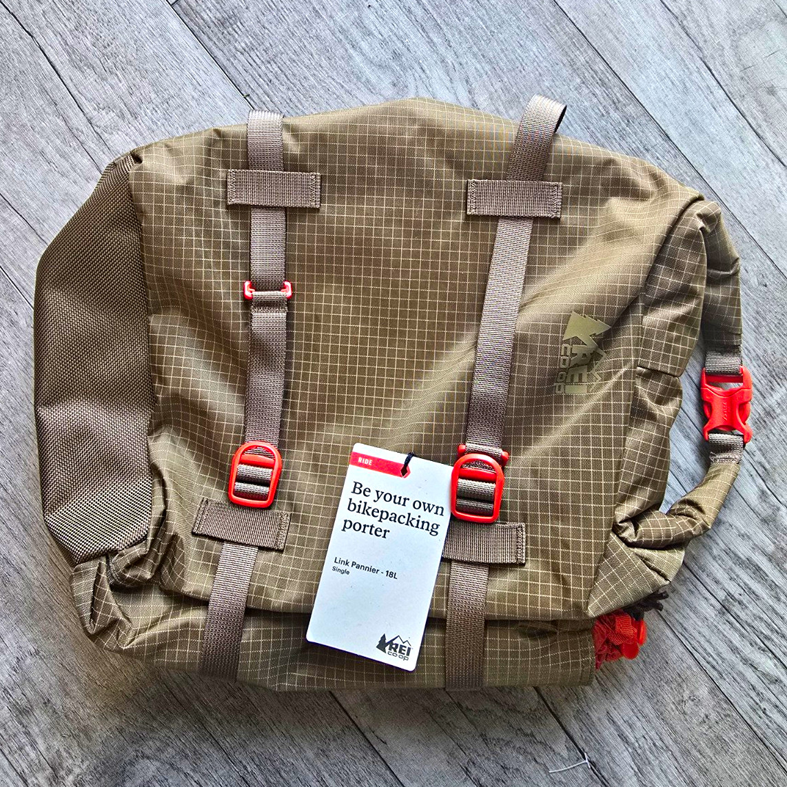 NWT REI Co-op Link Pannier 18L Nylon Backpack NWT REI Co-op Link Pannier 18L Nylon Backpack