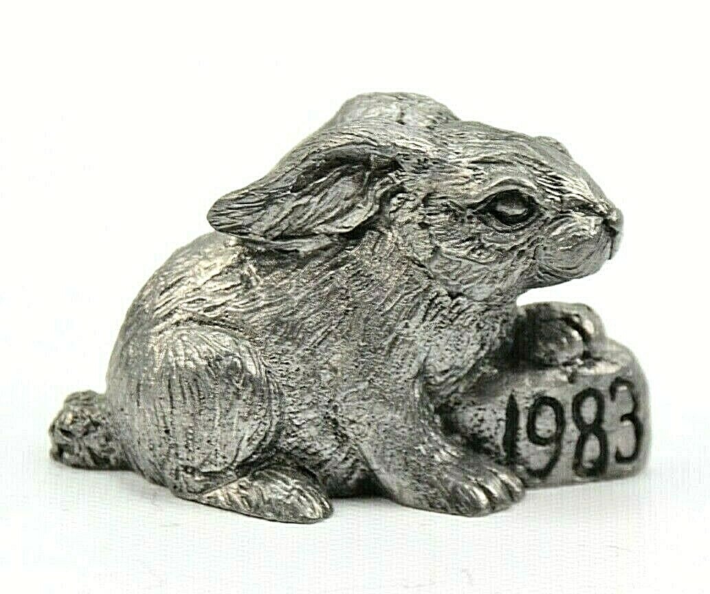 Vintage Michael Ricker Pewter Rabbit Figure Vintage Michael Ricker Pewter Rabbit Figure
