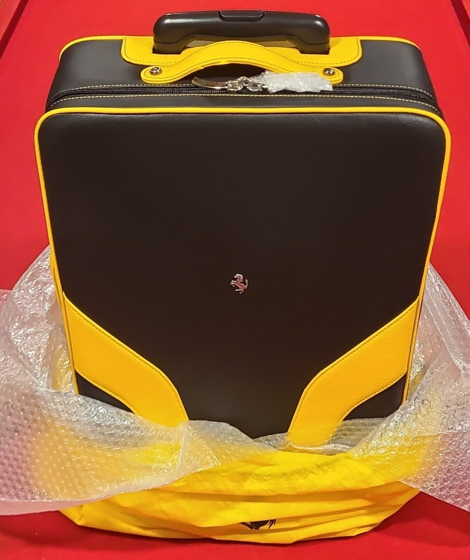 GENUINE Ferrari Trolley black w/yellow stripes P/N 70004627 F430 Spider FF Cali GENUINE Ferrari Trolley black w/yellow stripes P/N 70004627 F430 Spider FF Cali