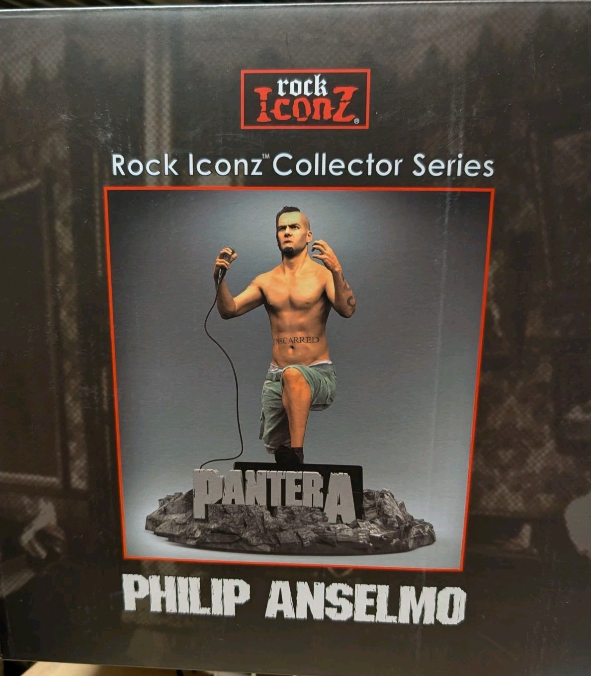 Pantera Philip Phil Anselmo KnuckleBonz Rock Iconz Statue (Displayed) From Hell Pantera Philip Phil Anselmo KnuckleBonz Rock Iconz Statue (Displayed) From Hell