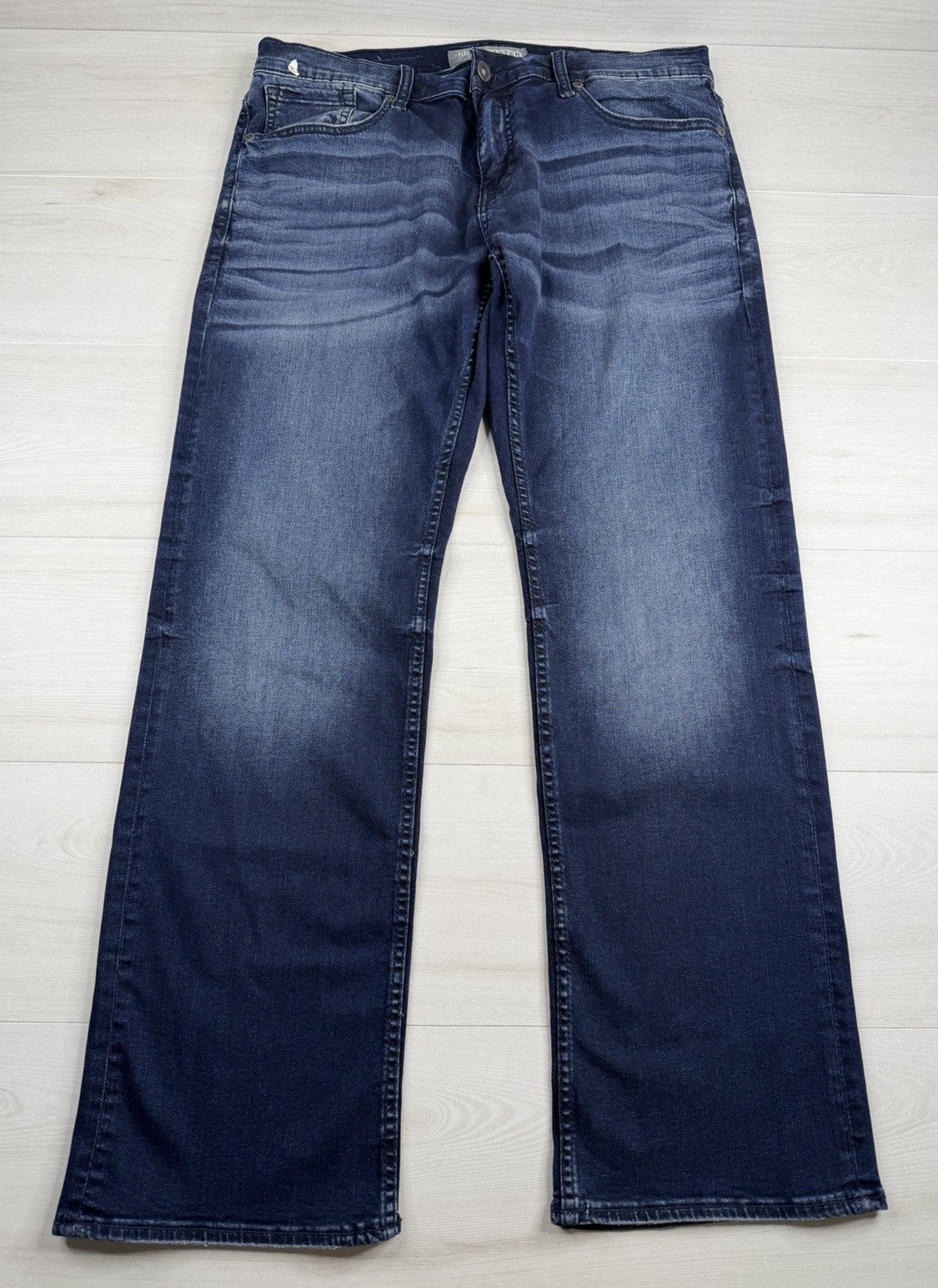 Buckle BKE Carter Bootcut Jeans Dark Wash Stretch Denim Whiskered Men 36x32 NWOT