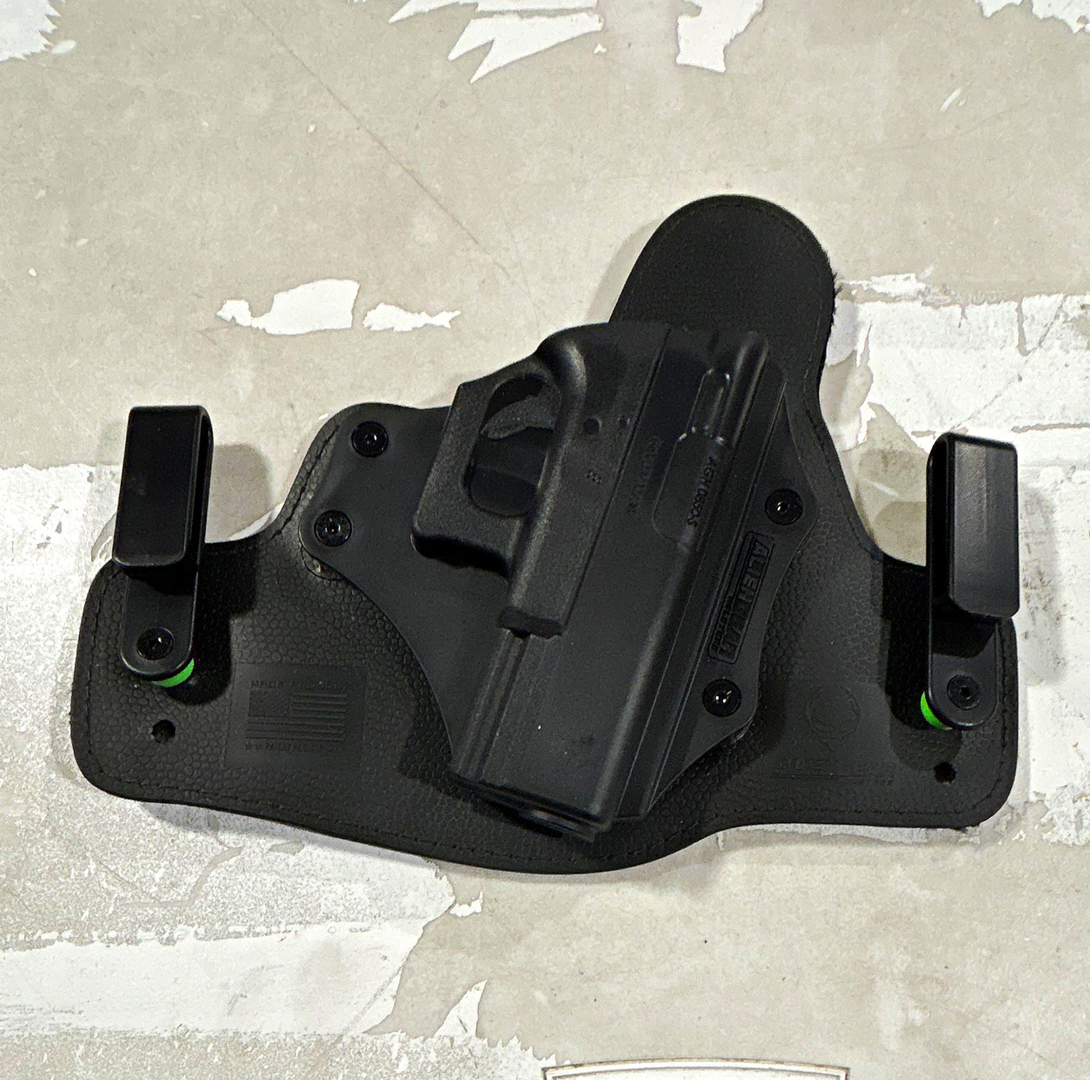 Alien Gear Cloak Tuck 3.5 IWB Holster - EDC- Right HandMade in The USA Alien Gear Cloak Tuck 3.5 IWB Holster - EDC- Right HandMade in The USA
