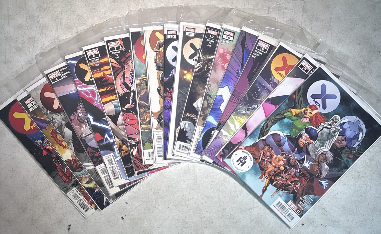 X-Men #1-21 Marvel Comics 2019 Jonathan Hickman set - missing Issues #13, 14, 15 X-Men #1-21 Marvel Comics 2019 Jonathan Hickman set - missing Issues #13, 14, 15
