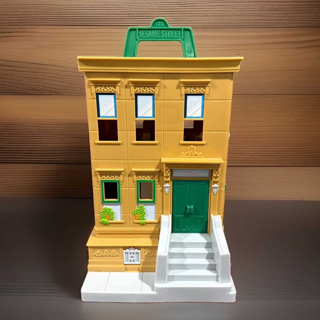 Vtg 1984 Playskool Sesame Street 123 Apartment Building Brownstone Base Shell 