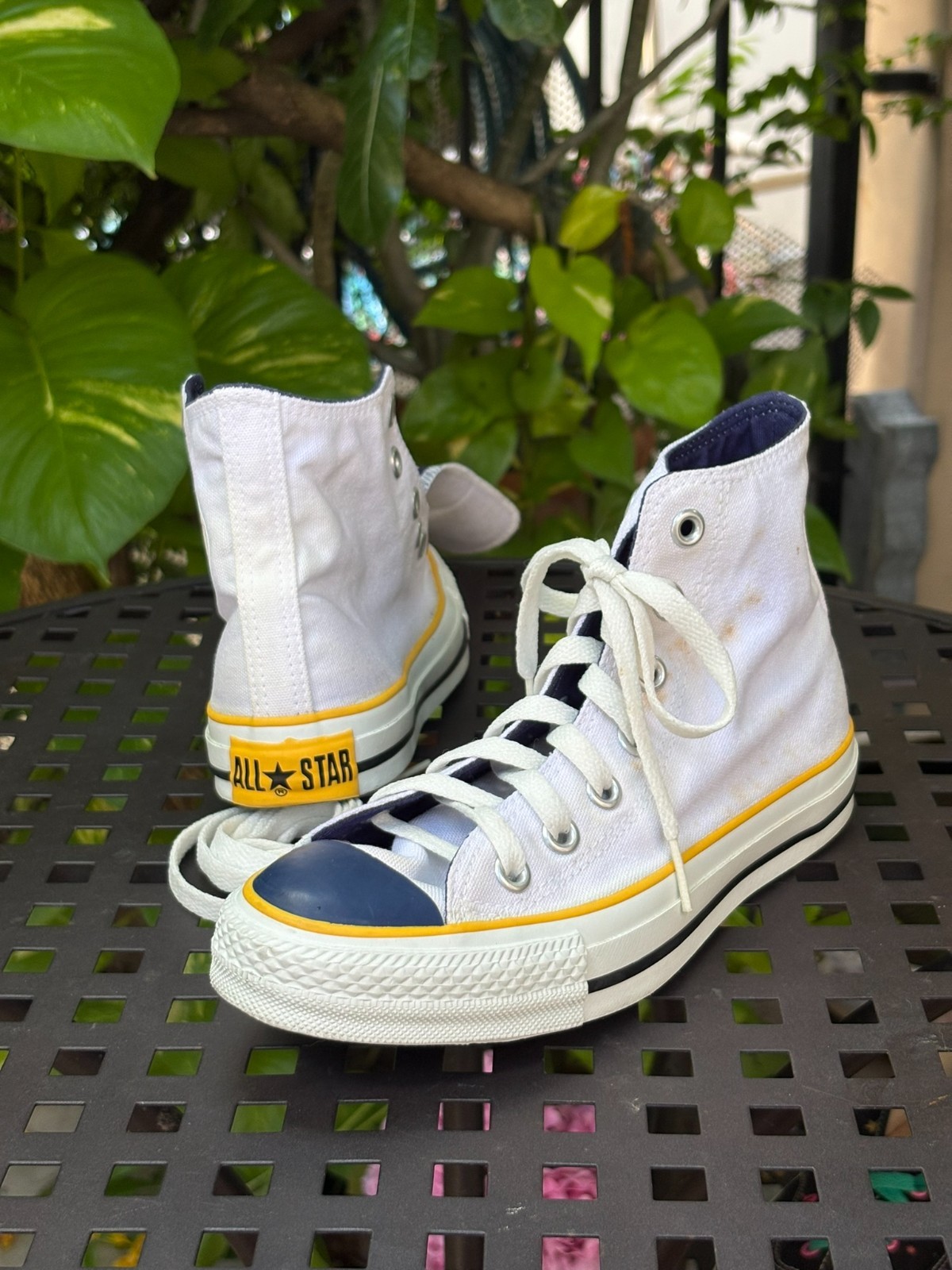 Vintage 2005 Converse Chuck Taylor All Star High Top White Navy Yellow US 4