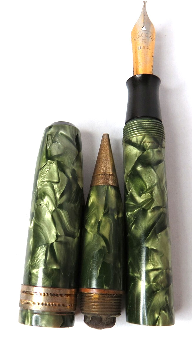 VINTAGE WEAREVER GREEN DOUBLE FOUNDED PEN & PENCIL GOLD TONE NIB VINTAGE WEAREVER GREEN DOUBLE FOUNDED PEN & PENCIL GOLD TONE NIB