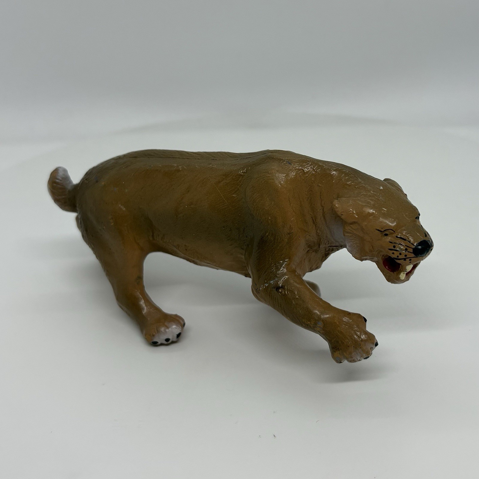 Vintage 1988 Carnegie Safari Smilodon Saber Tooth Figure Prehistoric Collectible