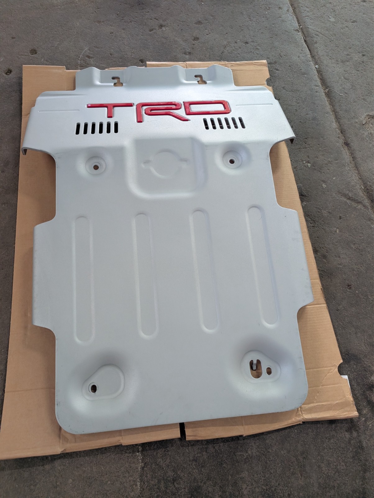 2022-25 Toyota Tundra TRD Aluminum Front Skid Plate 51410-YY010 2022-25 Toyota Tundra TRD Aluminum Front Skid Plate 51410-YY010